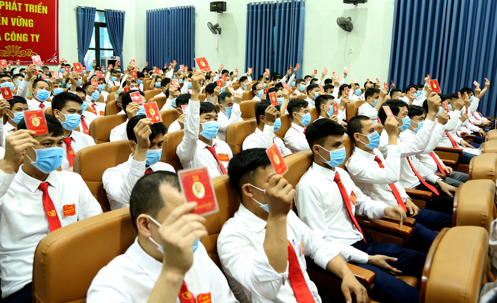 Than Nam Mẫu tổ chức thành công Đại hội Đảng bộ Công ty lần thứ VI, nhiệm kỳ 2020-2025 (4)