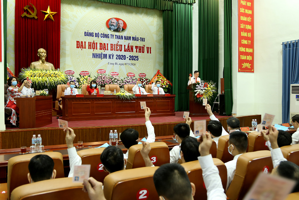 Than Nam Mẫu tổ chức thành công Đại hội Đảng bộ Công ty lần thứ VI, nhiệm kỳ 2020-2025 (3)